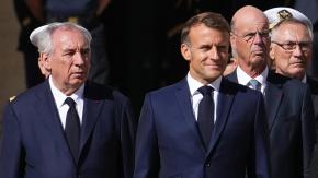 Parlamento de Francia saca al primer ministro de Macron: es el segundo en nueve meses