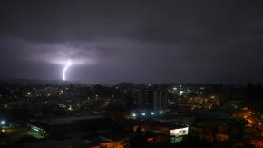 Alertan probabilidad de “nubes convectivas con características tornádicas” en zona centro-sur: revisa dónde y cuándo Alertan probabilidad de “nubes convectivas con características tornádicas” en zona centro-sur: revisa dónde y cuándo