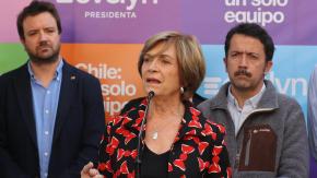 Matthei acusa que las cifras fiscales "son mentirosas" y "se están chuteando pagos" de deudas del Gobierno 