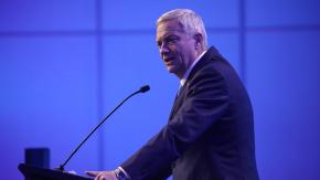 Kast defiende propuesta de ajuste fiscal de USD $6 mil millones: "Yo sí puedo, otros no porque no saben" Kast defiende propuesta de ajuste fiscal de USD $6 mil millones: "Yo sí puedo, otros no porque no saben"