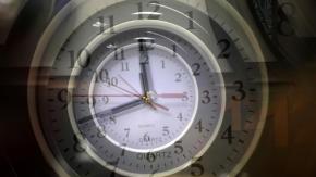Cambio de hora: El huso horario que realmente le corresponde a Chile y que no usa hace 60 años Cambio de hora: El huso horario que realmente le corresponde a Chile y que no usa hace 60 años