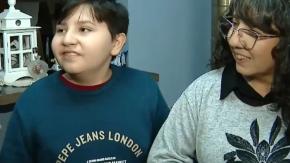 Niño chileno habla sólo inglés sin que nadie le enseñara: es uno de los tres casos que existen en el mundo Niño chileno habla sólo inglés sin que nadie le enseñara: es uno de los tres casos que existen en el mundo