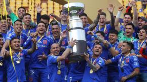Marcelo Díaz tras ganar la Supercopa con la U: "Nos sacamos la espina del 2006" Marcelo Díaz tras ganar la Supercopa con la U: "Nos sacamos la espina del 2006"