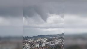 VIDEOS | Registran tromba marina frente a Caleta Lenga y distintos sectores costeros del Biobío VIDEOS | Registran tromba marina frente a Caleta Lenga y distintos sectores costeros del Biobío