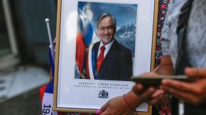 Declaración de familia del expresidente Piñera tras informe final sobre accidente: "Cierra un capítulo en este doloroso duelo" Declaración de familia del expresidente Piñera tras informe final sobre accidente: "Cierra un capítulo en este doloroso duelo"