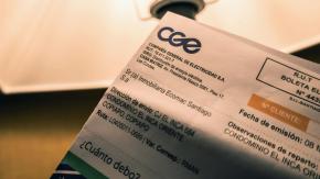Así se descubrió el error de cálculo en cuentas de luz Así se descubrió el error de cálculo en cuentas de luz