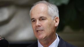 Senador Galilea (RN) descarta responsabilidad de gobierno de Piñera en alzas de la luz: "Está tratando de confundir" Senador Galilea (RN) descarta responsabilidad de gobierno de Piñera en alzas de la luz: "Está tratando de confundir"