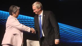 Emplazamientos mutuos: Jara y Kast chocan por migrantes irregulares Emplazamientos mutuos: Jara y Kast chocan por migrantes irregulares