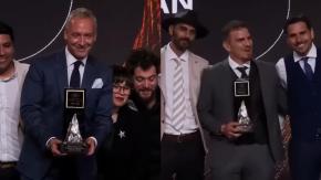 '¡Qué dice Chile!' y 'El Clan' triunfaron en los Premios Cordillera 2025: revisa la lista completa de ganadores '¡Qué dice Chile!' y 'El Clan' triunfaron en los Premios Cordillera 2025: revisa la lista completa de ganadores