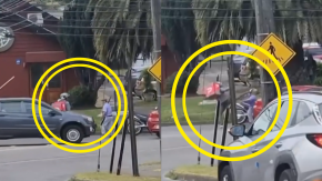 VIDEO | Repartidor pateó brutalemente en la cara a adulto mayor tras tenso conflicto vial en Concepción VIDEO | Repartidor pateó brutalemente en la cara a adulto mayor tras tenso conflicto vial en Concepción