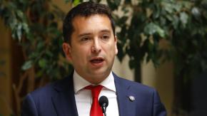 "Pinchazos" a coservador Yáber lo vinculan al diputado republicano Cristián Araya: le habría entregado $1,7 millones