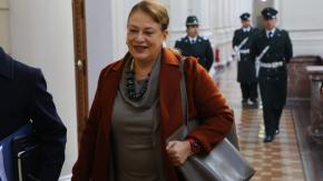 "Isabelita, me podrías peinar tipo 16:15?": El whatsapp de Vivanco a su peluquera que tiene a la Fiscalía al borde del bochorno