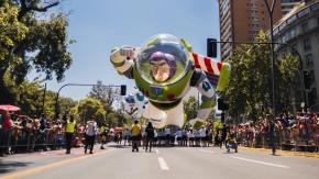 Paris Parade 2025: Lo que tienes que saber del desfile navideño más grande de Sudamérica que se realizará en Santiago