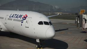 Huelga de pilotos de Latam llega a su fin tras alcanzar acuerdo con la administración Huelga de pilotos de Latam llega a su fin tras alcanzar acuerdo con la administración