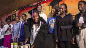 Las niñas kenianas siguen sufriendo mutilación genital años después de su prohibición