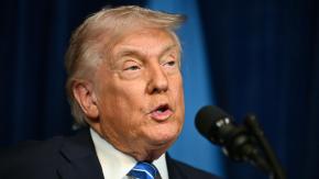 Trump dice que EE.UU. atacó zona portuaria donde se cargaría droga en Venezuela: sería su primera operación en tierra