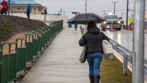 "Potencialmente riesgosos": Emiten aviso de vientos y precipitaciones para Navidad en Magallanes