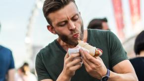 No era la "lombriz solitaria": Nutriólogo pone fin al misterio sobre por qué algunos pueden comer y comer sin engordar