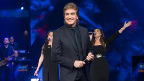 Quién es Dante Gebel, el pastor evangélico que se perfila como rival de Milei en la carrera presidencial argentina 2027