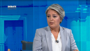 Jeannette Jara responde tras ser consultada por deuda del TAG y supuesto pago después de años: "Tremenda fake news"