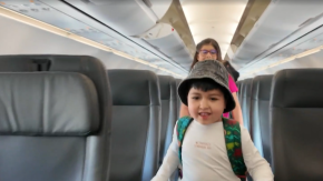 Se adelantó el Viejito Pascuero: niños viajan por primera vez en avión