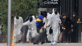 Investigan a dos profesores del Instituto Nacional por posible colaboración con "overoles blancos"