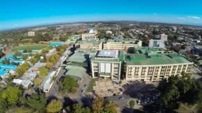 Negligencia en Hospital de Los Ángeles: entregan cuerpos intercambiados de bebés fallecidos a sus familias