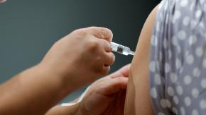 Alerta por "supergripe" H3N2: Qué es y el plan del Minsal ante su posible llegada a Chile