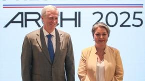 Evasivas y expulsión de migrantes: Debate con Jara abre flancos a Kast 