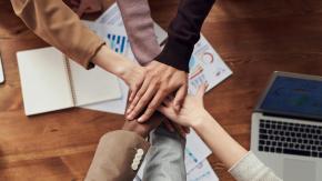 Emprendedores Comunidad Entel Empresas: Festividades y dinámicas de fin de año 