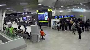 Trabajador de la Embajada de Corea sufrió robo en el Aeropuerto de Santiago: sustrajeron más de $100 millones