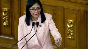 Delcy Rodríguez: ¿La mujer que asumirá la Presidencia traicionó a Maduro?