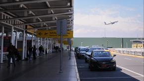 Aeropuerto de Santiago es destacado como el más puntual del mundo 