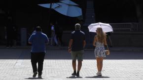 ¡Sigue el calor!: Emiten aviso por altas temperaturas para toda la zona centro