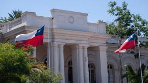 "Contra todos los que resulten responsables": Entregan detalles de la denuncia interpuesta por "cirugía express" a madre de Ministra de Salud