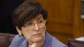 UDI advierte que presentarán acusación constitucional contra ministra Aguilera si no renuncia "en las próximas horas"