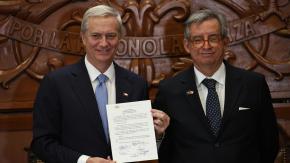 Polémica por ausencia del PC en proclamación de Kast como presidente electo