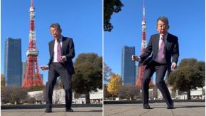 Japonés se vuelve viral bailando reconocido tema de Los Bunkers: "Nunca es demasiado tarde para empezar a bailar"