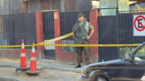 Detienen a extranjero por violenta noche en Quinta Normal: apuñaló a su pareja embarazada y disparó a otro hombre