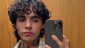 "Son todos unos payasos": Leo Méndez Jr. se declaró de ultraderecha y disparó contra la política chilena