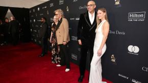 A qué hora y cómo ver EN VIVO  la alfombra roja de los Premios Grammy 2026