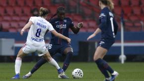 Histórico entrenador genera indignación por sus dichos sobre el fútbol femenino: "La mujer está hecha para dar a luz"