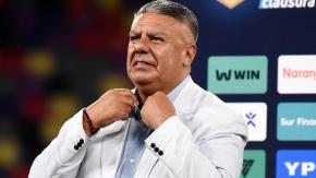 Remezón en el fútbol argentino: Justicia cita a declarar a "Chiqui" Tapia y le prohíbe la salida del país