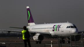 Evacúan vuelo en el Aeropuerto Arturo Merino Benitez por amenaza de explosivo