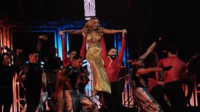 A lo Cecilia Bolocco: Karen Karen Doggenweiler se lució en la obertura del Festival de Viña con espectacular baile