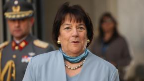 Ministra Delpiano tras fallecimiento de conscripto en Pozo Almonte: "Encontramos mucho joven con depresión"