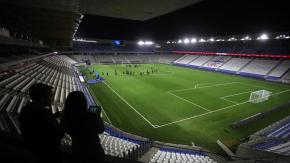 Claro Arena de la UC gana categoría de premio 'Edificio del Año 2026' de prestigiosa revista