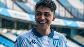 "O vino muy mal o es un desastre": Damián Pizarro no es citado en Racing y la prensa lo destroza