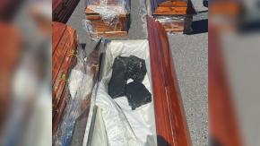 Insólito decomiso de droga en Chaitén: Sujetos transportaban ataúdes, pero llevaban marihuana en su interior