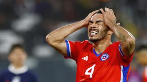 "Es como si no estuviera": Las duras críticas a Gabriel Suazo tras empate entre el Sevilla y Alavés